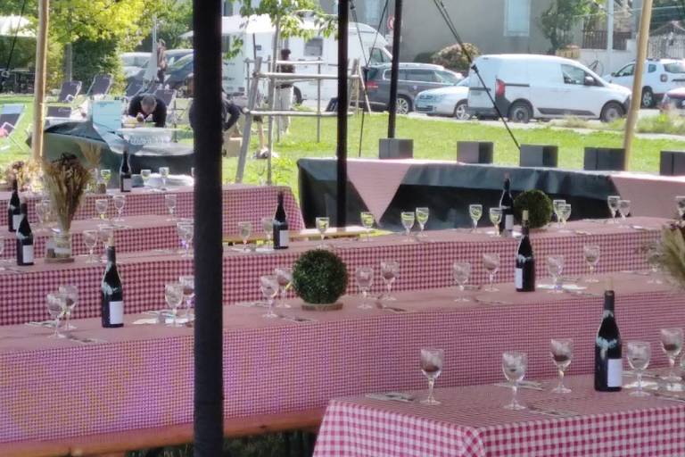 Du plateau-repas au gala : le traiteur qui suit votre événement image2