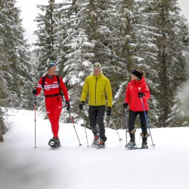 Soirée Trappeur à Arc 1800 : Raquettes & Apéro Savoyard