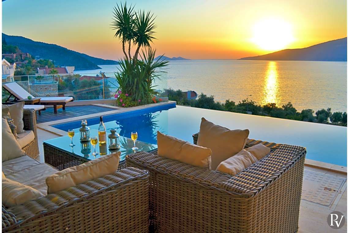 Fabulous Holiday Villa Kisla Kalkan, heated infinity pool, panoramic views  - Kaş