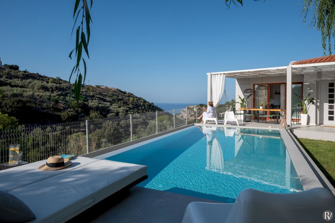 Canyon Crest Villa 1  