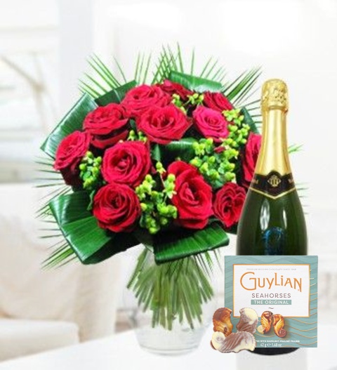 Image of Roses & Bubbly - Free Chocs