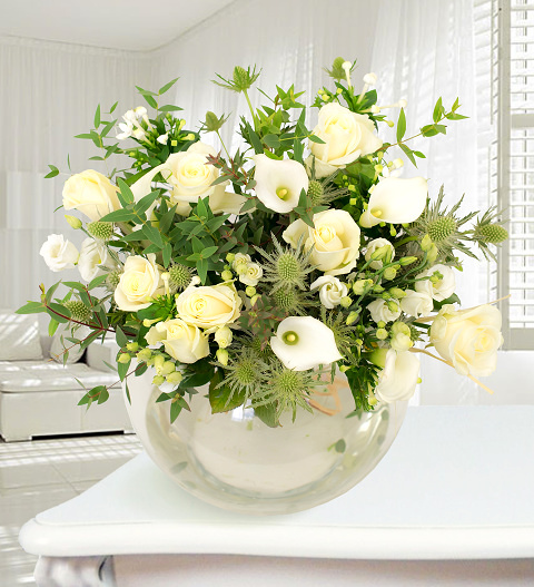 Rome - Haute Florist Bouquet - Luxury Flowers - White Bouquet - Luxury Flower Delivery image