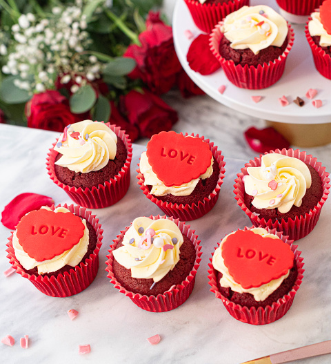 Sent With Love Cupcakes - Cupcake Delivery - Send Cupcakes - Cupcakes Order Online - Send Cupcakes Online