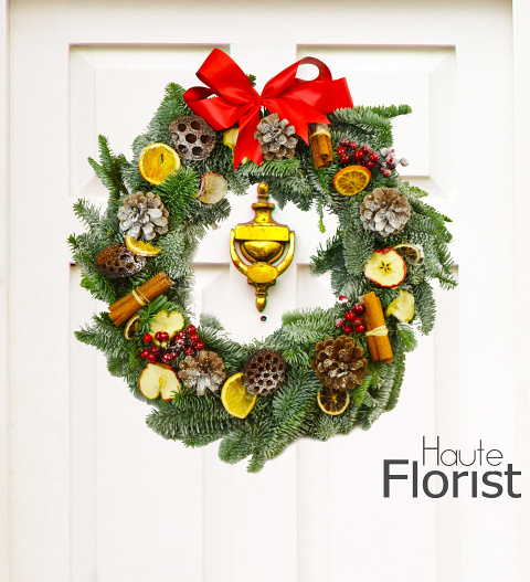 Fresh Traditional Wreath image