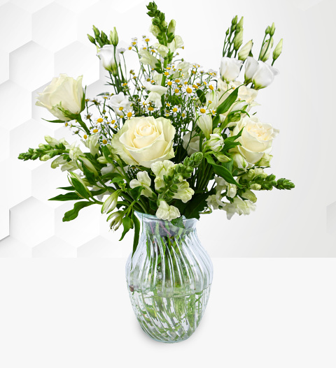 Image of Elegant Avalanche – Letterbox Flowers – Letterbox Flowers UK – Send Letterbox Flowers – Letterbox Flowers UK