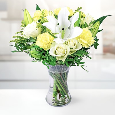 Birthday Flowers With Free Delivery By B M Flowers