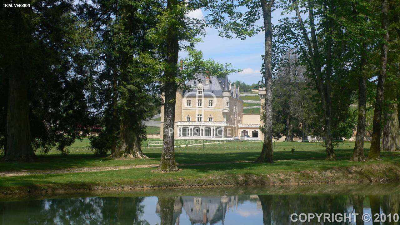 34 bedroom Chateau for sale, Jura,