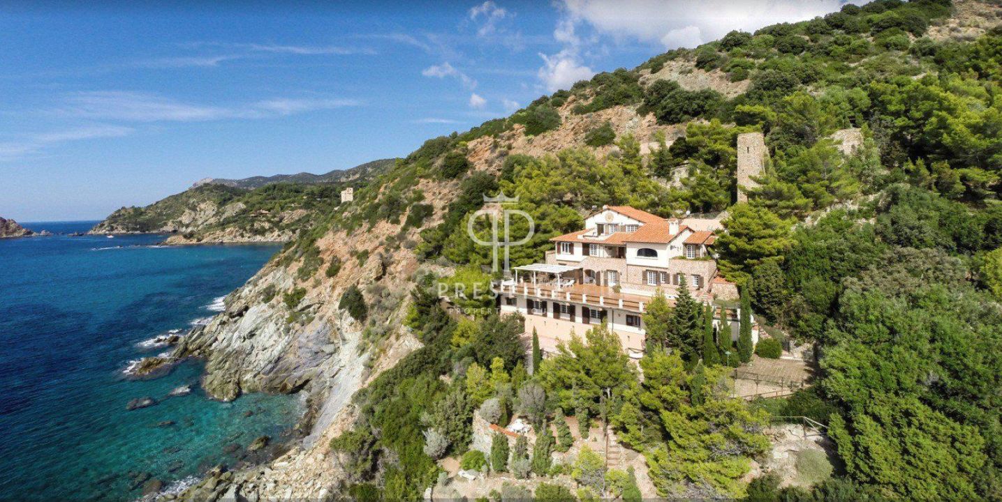 6 bedroom Villa for sale with sea view in Monte Argentario, Tuscany