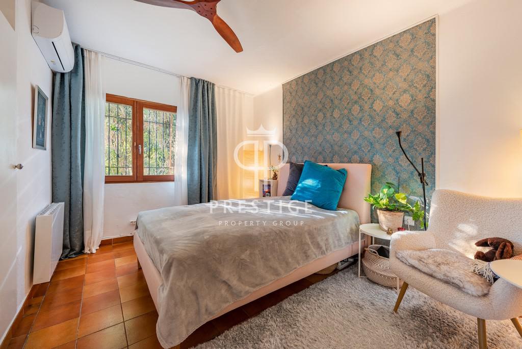 Quiet 7 bedroom House for sale with countryside view in Buger, Mallorca