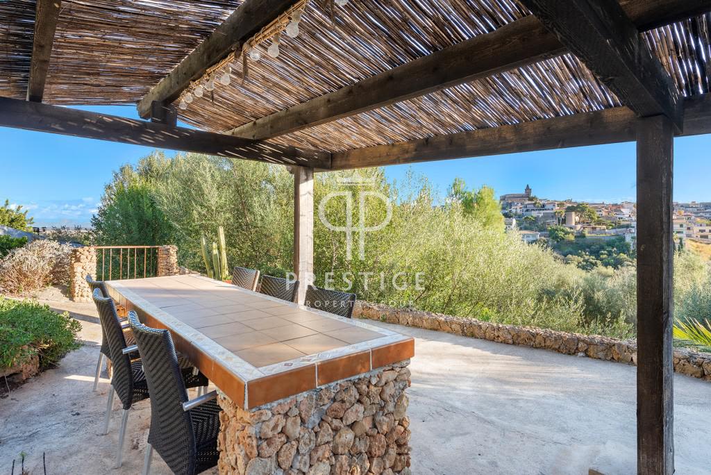Quiet 7 bedroom House for sale with countryside view in Buger, Mallorca
