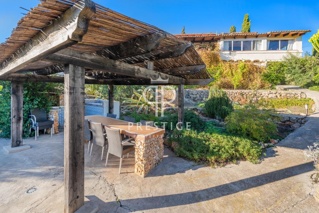 Quiet 7 bedroom House for sale with countryside view in Buger, Mallorca