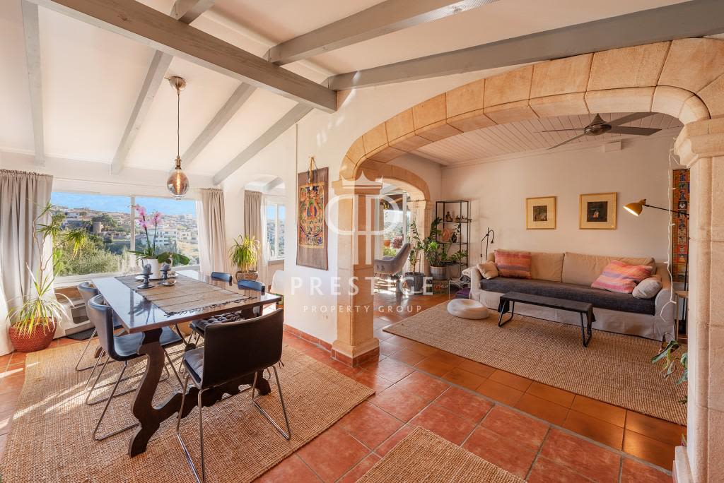 Quiet 7 bedroom House for sale with countryside view in Buger, Mallorca