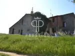 3 bedroom Farmhouse for sale with countryside view in Montegabbione, Umbria