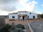 5 bedroom Villa for sale with countryside view in Alaior, Menorca
