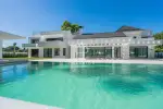 5 bedroom Villa for sale in Guadalmina Baja, San Pedro de Alcantara, Andalucia