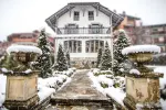 6 bedroom Hotel for sale in Samoens, Rhone-Alpes