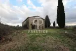 Farmhouse for sale with countryside view in Montecatini Val di Cecina, Tuscany