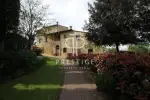 12 bedroom Villa for sale with countryside view in Colle di Val d'Elsa, Tuscany