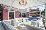 4 bedroom Villa for sale in Nagueles, Marbella, Andalucia