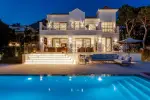 6 bedroom Villa for sale with sea view in Sierra Blanca, Marbella, Andalucia