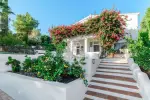 5 bedroom Villa for sale with sea view in El Rosario, Marbella, Andalucia
