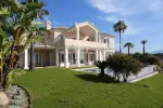 5 bedroom Villa for sale with sea and panoramic views in Estepona, Andalucia