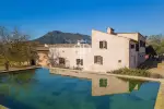 Quiet 8 bedroom Farmhouse for sale with panoramic view in Llubi, Mallorca