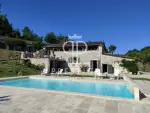 Beautiful 6 bedroom House for sale with countryside view in Montcuq, Midi-Pyrenees