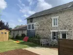 Income Producing 8 bedroom House for sale in Thiviers, Aquitaine