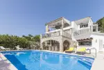 Refurbished 4 bedroom Villa for sale with panoramic view in Port de Pollenca, Pollenca, Mallorca