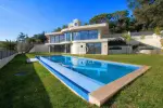 Bright 4 bedroom Villa for sale with sea view in Croix des Gardes, Cannes, Cote d'Azur French Riviera