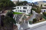 Bright 5 bedroom Villa for sale with sea view in Cavalaire sur Mer, Cote d'Azur French Riviera