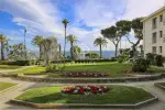 Cosy 2 bedroom Apartment for sale with sea view in Saint Jean Cap Ferrat, Cote d'Azur French Riviera