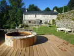 2 bedroom House for sale with countryside and panoramic views in Brassac, Midi-Pyrenees