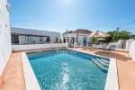 Stylish 6 bedroom Villa for sale with countryside view in Amorosa, Sao Bartolomeu de Messines, Algarve