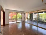 Stylish 4 bedroom Apartment for sale in Barcelona, Catalonia
