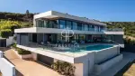 Immaculate 5 bedroom Villa for sale with sea view in Sotogrande, Andalucia