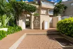 Luxury 3 bedroom Apartment for sale with sea view in Heywoods, Saint Peter