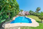 Spacious 5 bedroom Villa for sale with sea view and panoramic view in Benahavis, Andalucia
