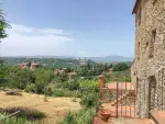 Renovated 3 bedroom Farmhouse for sale with panoramic view in Parrano, Umbria