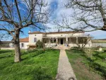 Lovingly Maintained 6 bedroom House for sale with countryside view and panoramic view in Laroque Timbaut, Aquitaine