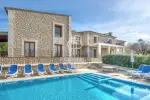 Immaculate 6 bedroom House for sale with sea view in Alcudia, Mallorca