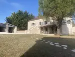 Renovated 6 bedroom House for sale in Montaigu de Quercy, Occitanie