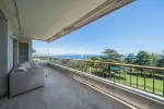 Immaculate 3 bedroom Apartment for sale with sea and panoramic views in Californie, Cannes, Provence Alpes Cote d'Azur