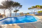 Bright 2 bedroom Villa for sale with sea and panoramic views in Santa Ponsa, Mallorca