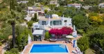 Immaculate 4 bedroom Villa for sale with sea view in Santa Barbara de Nexe, Algarve