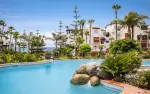 Spacious 3 bedroom Apartment for sale with sea view in Puente Romano, Marbella, Andalucia