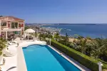 Spacious 5 bedroom Villa for sale with sea view in Golfe Juan, Provence Alpes Cote d'Azur