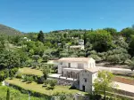 Stylish 4 bedroom House for sale with panoramic and countryside views in Seillans, Provence Alpes Cote d'Azur