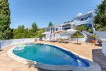 3 bedroom Villa for sale with panoramic view with Income Potential in Santa Barbara de Nexe, Algarve